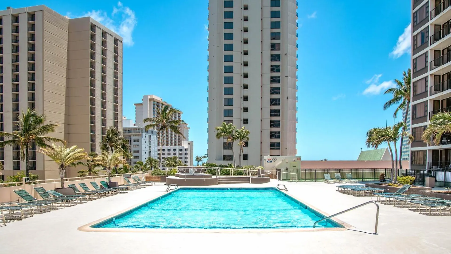 Escape To Mountain View Condo,Near Beach With Parking Honolulu