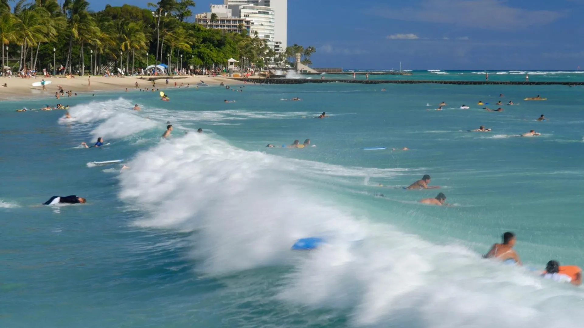 Escape To Mountain View Condo,Near Beach With Parking Honolulu