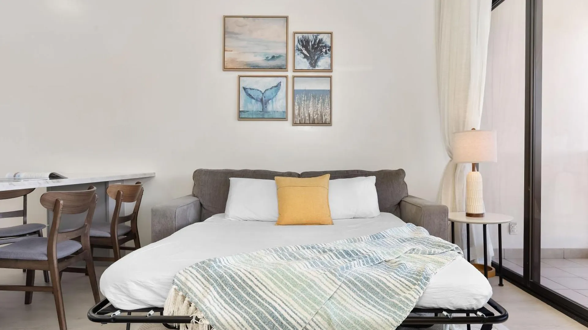 Escape To Mountain View Condo,Near Beach With Parking Honolulu